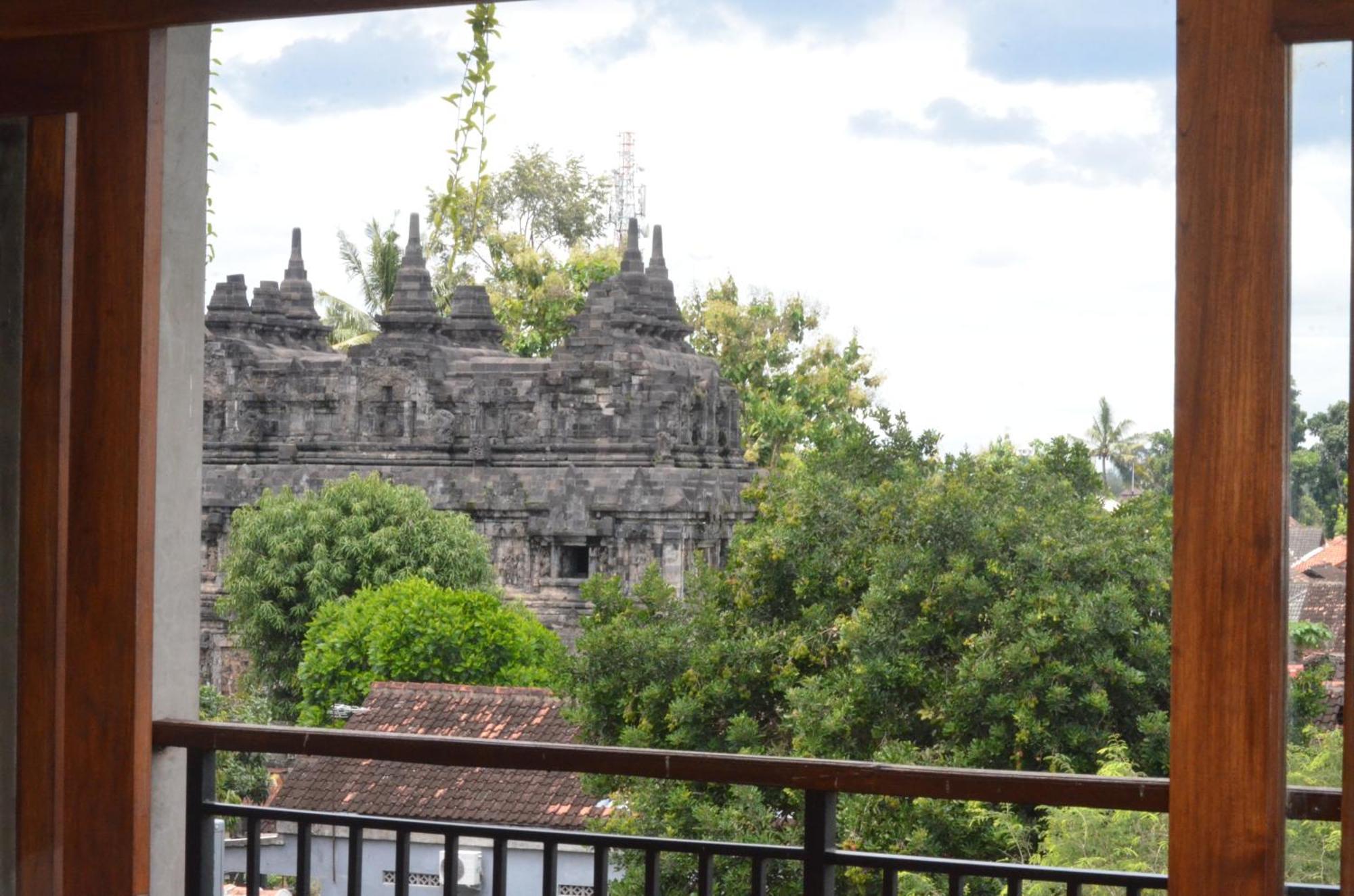 Ohmmstay - Rumah Pendopo Tanjungtirto Exterior foto